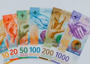 CHF là tiền gì? Tìm hiểu về đồng Franc Thụy Sĩ